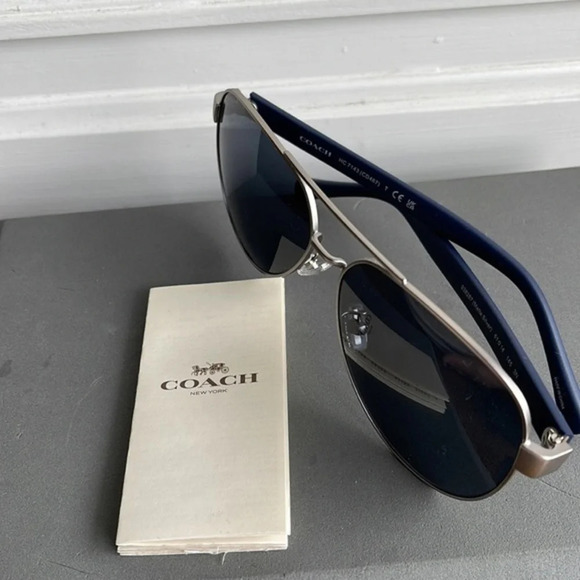 NWT Coach Aviator Sunglasses New w Tag & Case - Picture 9 of 12